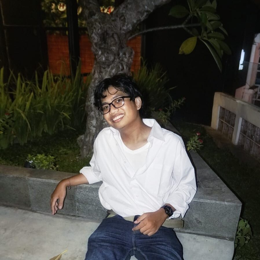 LANGIT GEMINTANG MUHAMMAD HARTONO HARTONO